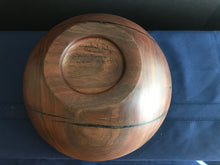 19-11-131  -  Medium Walnut Salad Bowl