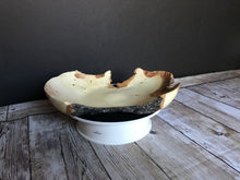 2020 - 20-04-20 - LIVE EDGED Box Elder Tray